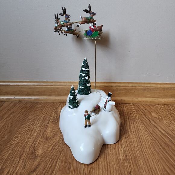 Vintage 1999 Mr. Christmas Flying Reindeer No Box Doesn't Turn On - Picture 1 of 14